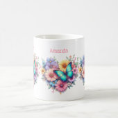 Madeliefjes met een mooie vlinder koffiemok (Center)