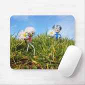 Madeliefjes plukkende fubby's. muismat (Met muis)