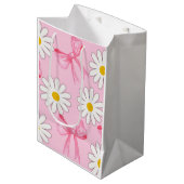 Madeliefjesbloem en strik cadeautas (Voorkant Gekanteld)