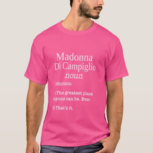 Madonna di Campiglio Skigebied Grappig Fake Defini T-shirt (Voorkant)
