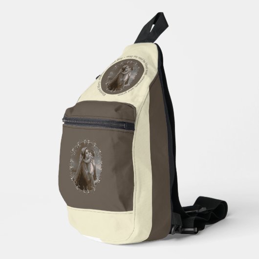 Madonna en kind met zilveren Lijst Sling Bag (Rechterhoek)