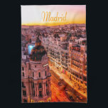 Madrid Spanje Capitol City Skyline Theedoek<br><div class="desc">Madrid Spanje Capitol City Skyline Beauful Oranje Light</div>
