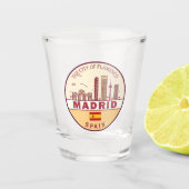 Madrid Spanje City Skyline Embleem Shot Glas (Voorkant)