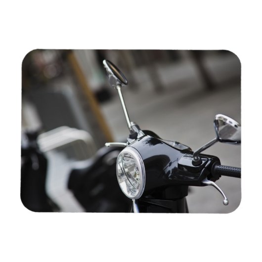 Madrid, zwarte Vespa-scooter Magneet (Horizontaal)