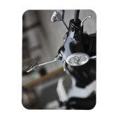 Madrid, zwarte Vespa-scooter Magneet (Verticaal)