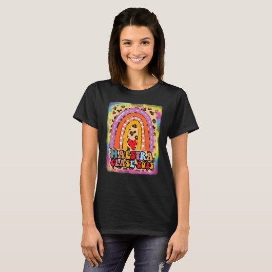 Maestra Clase 2023 Spaans leraar Boho Rainbow Le T-shirt (Voorkant volledig)