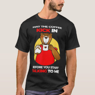 Mag de koffie binnen komen voordat we 's ochtends t-shirt