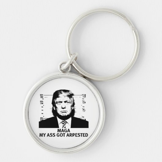 MAGA Aangeklaagd Sleutelhanger (Voorkant)