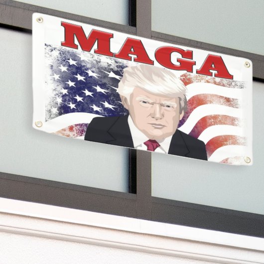 MAGA American Flag Trump red text Spandoek (Buitenkant Gebouw)