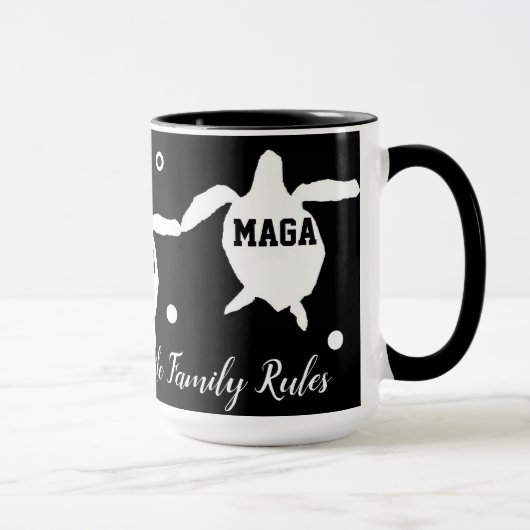MAGA Familie Turtels Mok (Rechts)