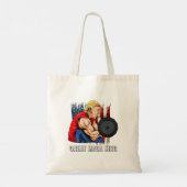 MAGA KING Trump Great MAGA MET  Amerikaanse vlag Tote Bag (Achterkant)