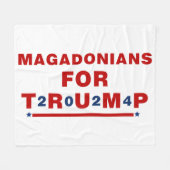 Magadonians voor Trump 2024 Red Blue Star Fleece Deken (Voorkant (Horizontaal))