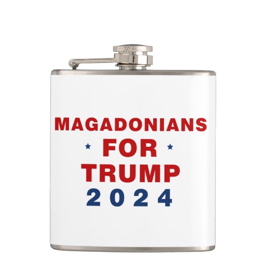 Magadonians voor Trump 2024 Rood Blauw Heupfles (Voorkant)