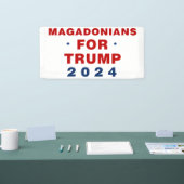 Magadonians voor Trump 2024 Rood Blauw Spandoek (Beurs)