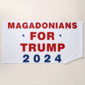 Magadonians voor Trump 2024 Rood Blauw Strandlaken (Voorkant)