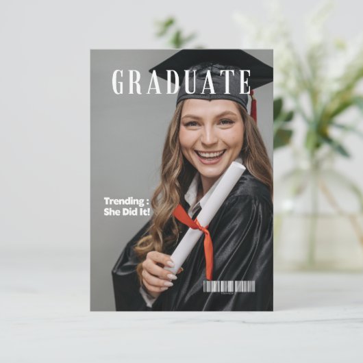 MAGAZINE AFSTUDEREN AANKONDIGING FEESTUITNODIGING (Staand voorkant)