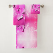 Magenta Butterfly Bad Handdoek (Insitu)