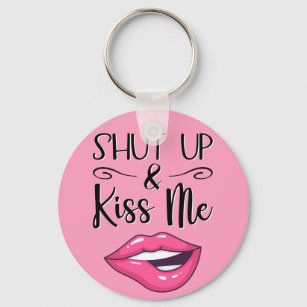 Magenta cartoon lippen dicht en kus me roze sleutelhanger