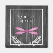 Magenta Dragonfly Rustic Magnet (Voorkant)