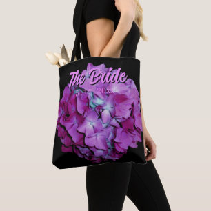 Magenta en blauwgroen hydrangeas voor de Bride Tote Bag
