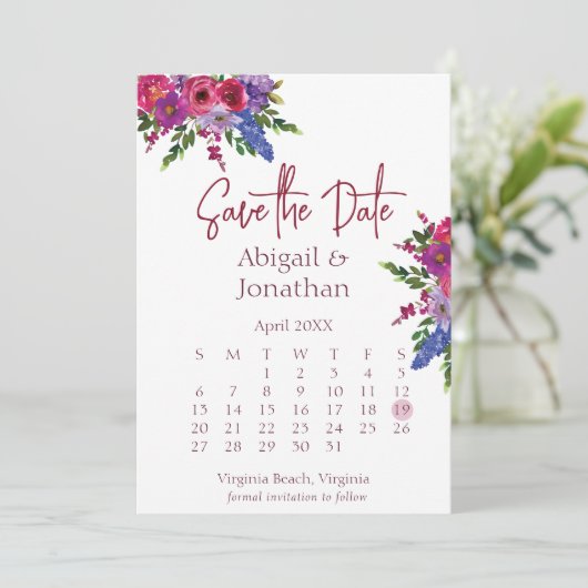 Magenta en Purple Flowers Greenery Floral Wedding Save The Date (Staand voorkant)