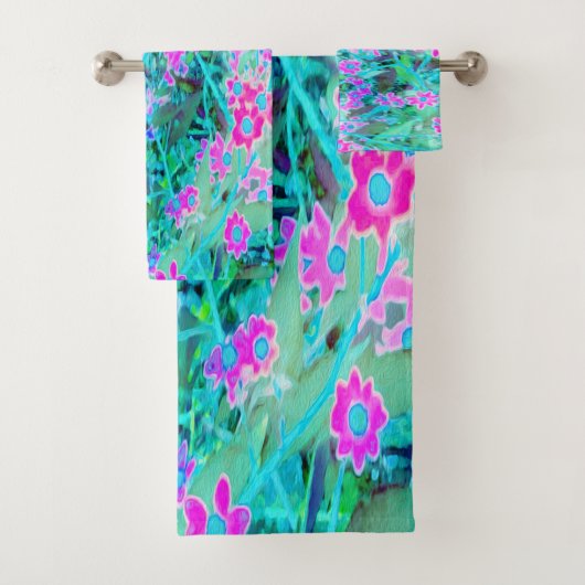 magenta en Royal Blue Garden Flowers Bad Handdoek (Insitu)