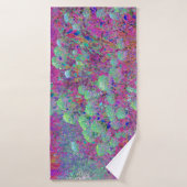 Magenta Garden met Aqua Hydrangea Flowers Badhanddoek (Badhanddoek)