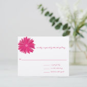 Magenta Gerber Wedding RSVP Kaart (Staand voorkant)