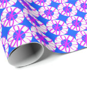 Magenta lint bloemen op witte donuts blauw cadeaupapier (Rol Hoek)