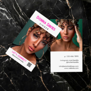 Magenta Naam Model Actrice Zangeres Headshot QR Co Visitekaartje