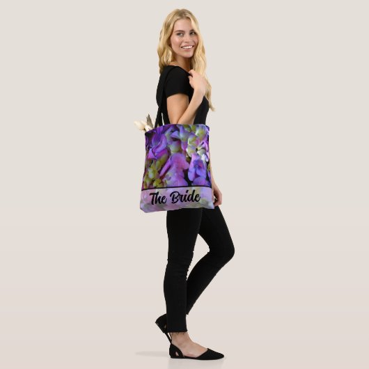 Magenta Paarse blauwe gele Hortensia bloem Bruid Tote Bag (Op model)