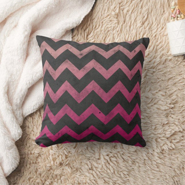 Magenta roze rood ombre donkergrijs chevron patroo kussen (Deken)