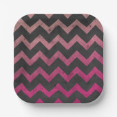 Magenta roze rood ombre donkergrijs chevron patroo papieren bordje (Voorkant)