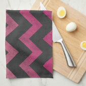 Magenta roze rood ombre donkergrijs chevron patroo theedoek (Quarter Fold)