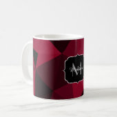 Magenta roze rood zwart geometriepatroon Monogram Koffiemok (Voorkant links)
