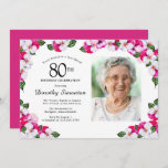 Magenta roze witte foto 80th Birthday Kaart<br><div class="desc">Een elegant lijst waterverf pansies omringt je details en foto van je 80ste verjaardagsfeestje. De heldere en kleurrijke magenta, roze en witte bloem is perfect voor een lente- of zomerfeest. Al tekst is editable zodat kunt u enkel het juiste beeld creëer. De achterkant van de uitnodiging is een levendige magenta....</div>