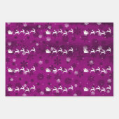 Magenta Santa's Sleigh and Reindeer Wrapping Paper (Voorkant)
