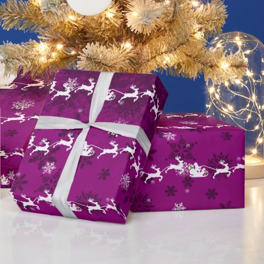 Magenta Santa's Sleigh and Reindeer Wrapping Paper Cadeaupapier (Feestdagen)