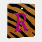 Magenta voor Tiger Fur Gepersonaliseerd monogram e Keramisch Ornament (Rechts)