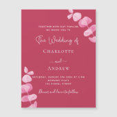 Magenta witte eucalyptus luxe bruiloft magnetische uitnodiging (Voorkant)