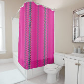 Magenta Zigzag Douchegordijn (In situ)