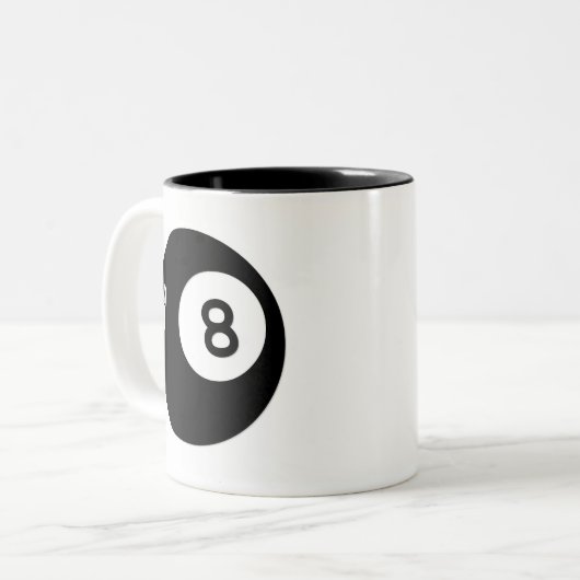 Magic 8 Ball Tweekleurige Koffiemok (Voorkant links)