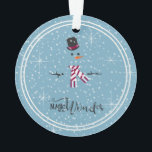 Magic and Wonder Kerstmis Snowman Blue ID440 Ornament<br><div class="desc">Een prachtig kerstacrylornament met een gestileerde sneeuwpop in wit omhuld op een kadetblauwe achtergrond, verstrooid met sneeuwvlokken en sterren. De elegante typografie van 'Magic and Wonder' voltooit het ontwerp. Voeg bij voorkeur jouw naam toe aan personaliseren. Zoek ID440 om andere coördinerende producten en extra kleurenopties voor dit ontwerp te zien....</div>