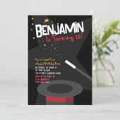 Magic Birthday Invitation - Magic Wand & Stars Kaart (Staand voorkant)