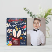 Magic Birthday Party Uitnodiging voor Kind met Fot (Staand voorkant)