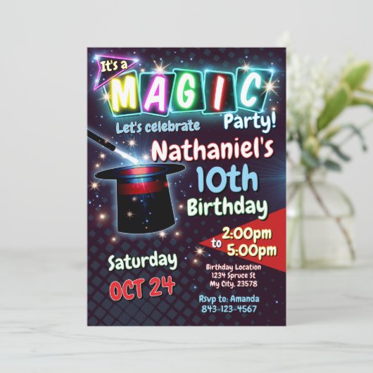 Magic Birthday Uitnodiging (Staand voorkant)