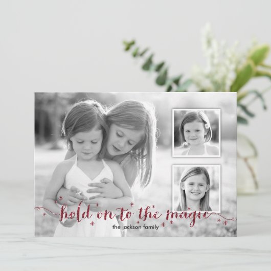 Magic Dust Red 3 Photo Holiday Card Feestdagenkaart (Staand voorkant)