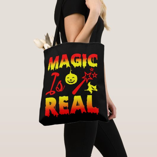 Magic is echt een halloween pomkin witch tote bag (Dichtbij)