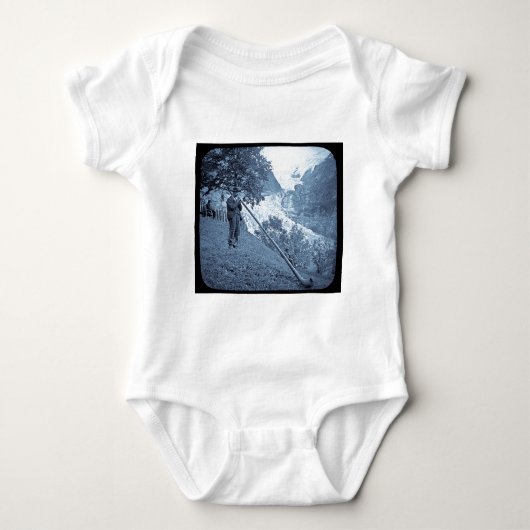 Magic Lantern Slide Alp Horn  Cyaan Romper (Voorkant)