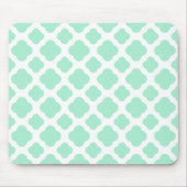 Magic Mint and White Quatrefoil Pattern Muismat (Voorkant)
